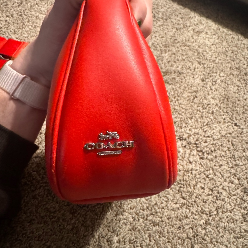 Red Coach Swinger C - Picture 4 of 8